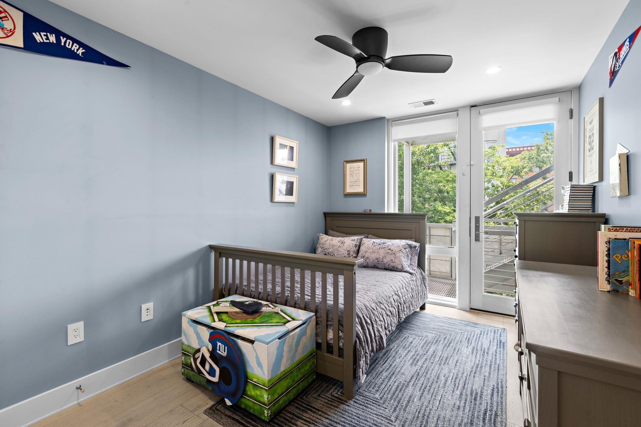 828 PARK AVE Unit: 2