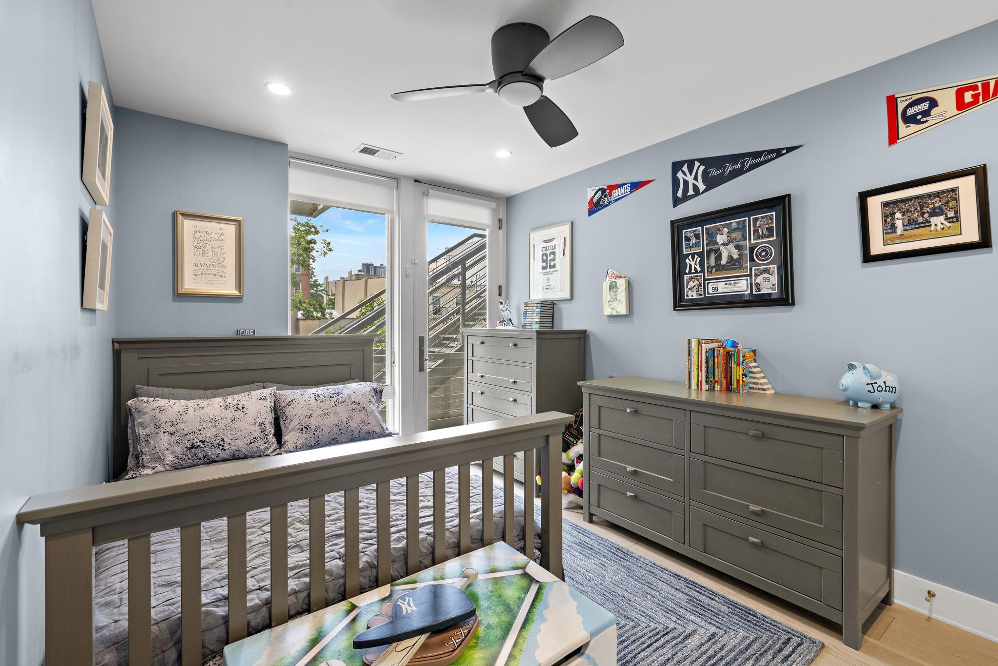828 PARK AVE Unit: 2