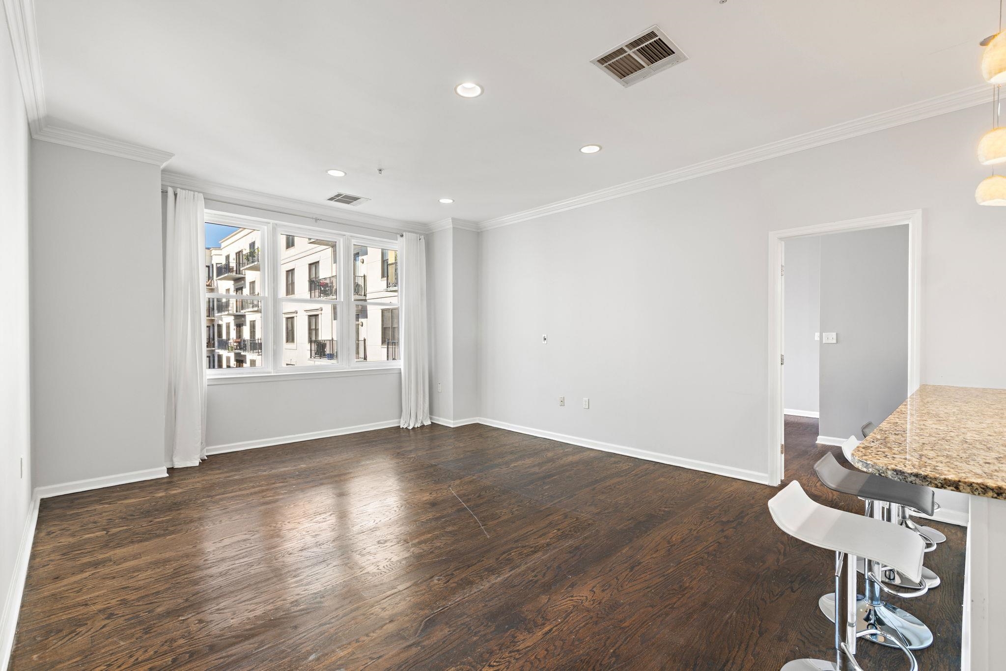 1200 GRAND ST Unit: 417
