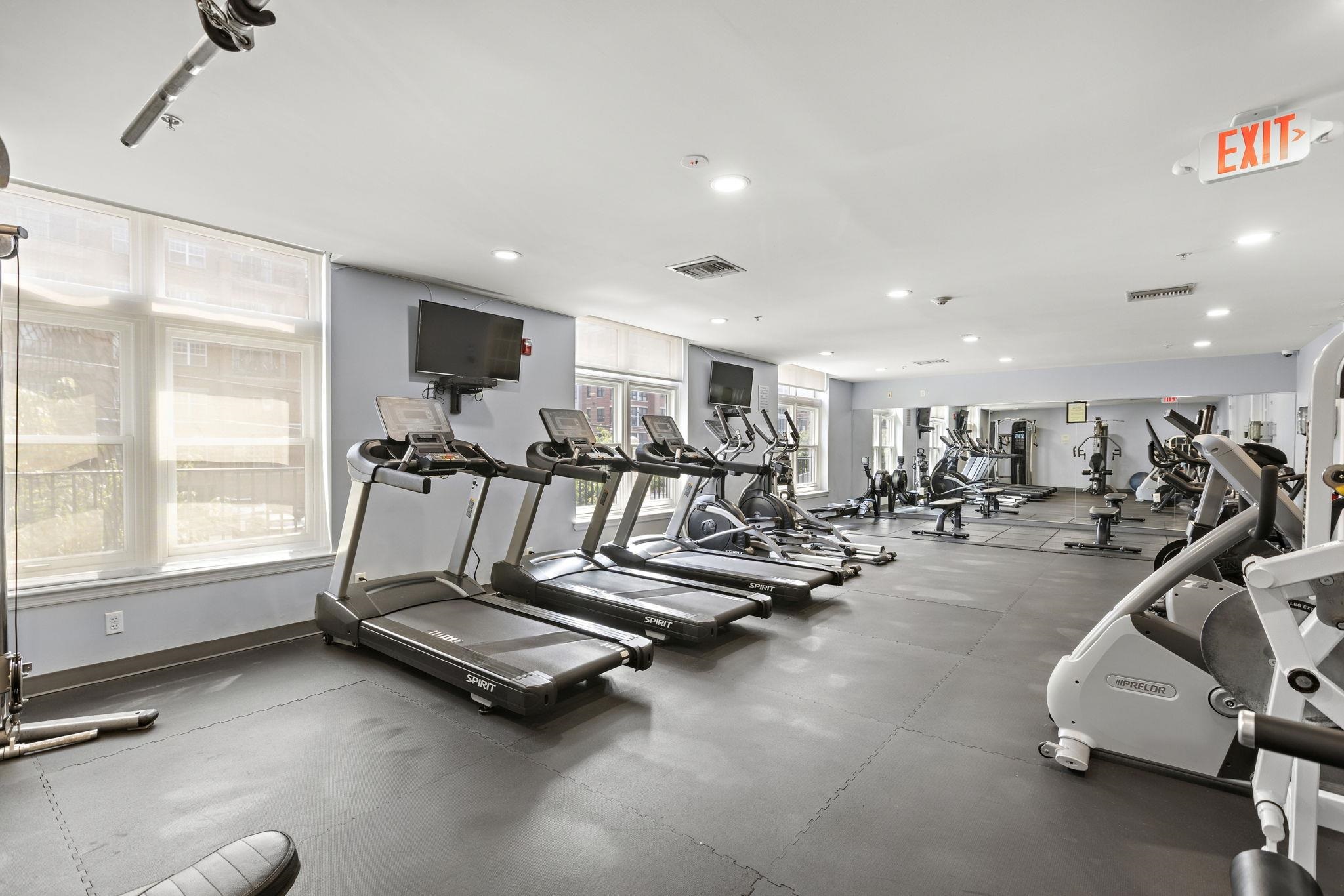 1200 GRAND ST Unit: 417