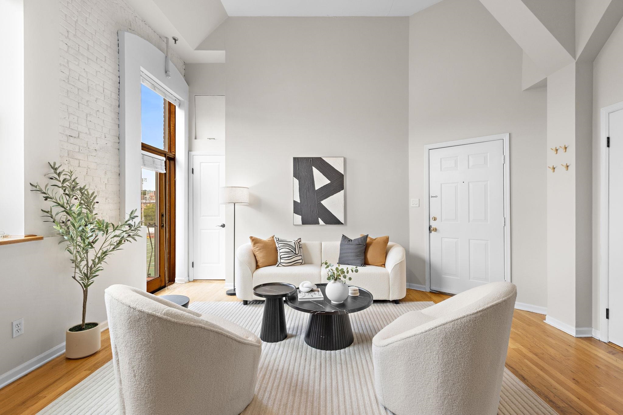 1015 GRAND ST Unit: 4B