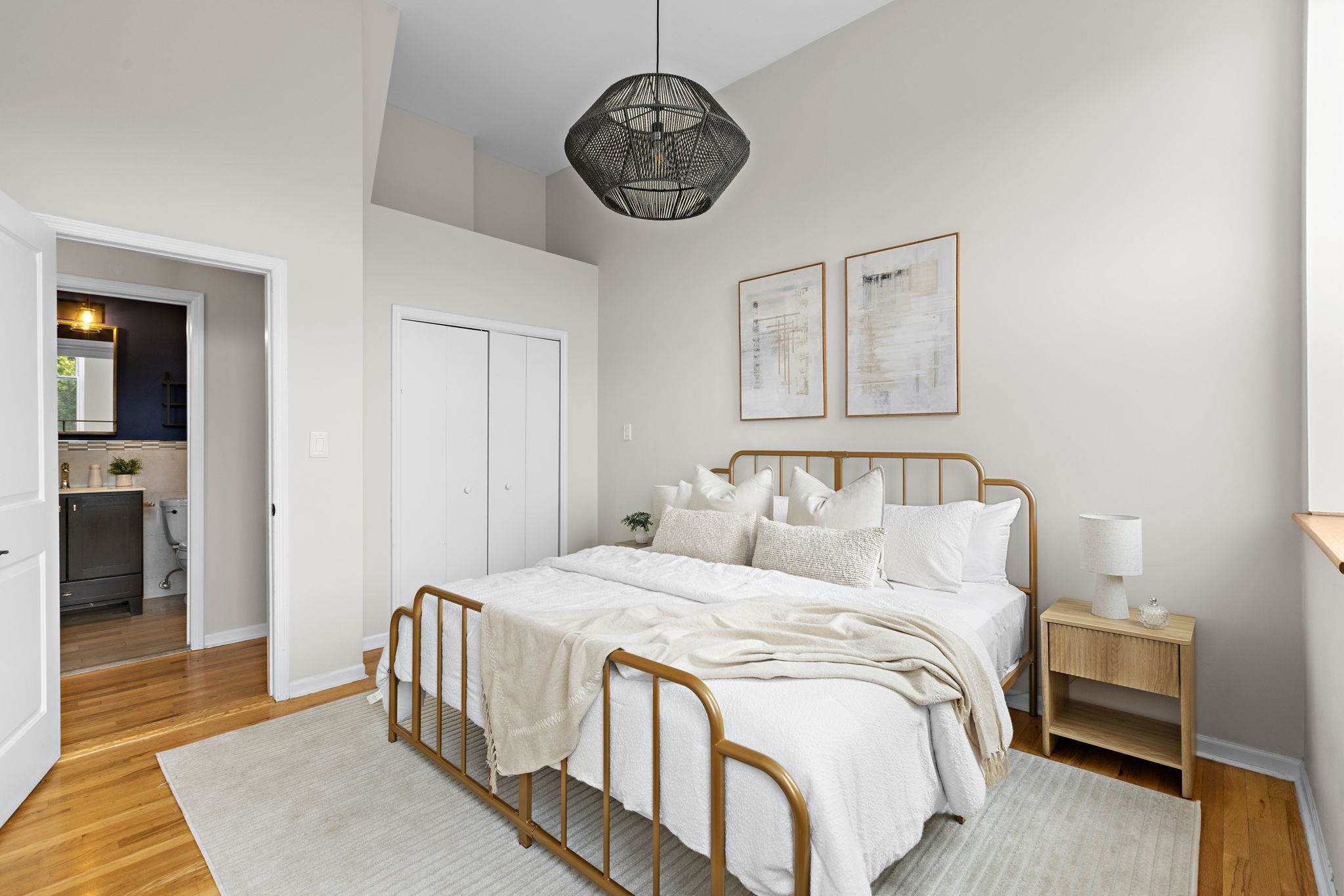 1015 GRAND ST Unit: 4B