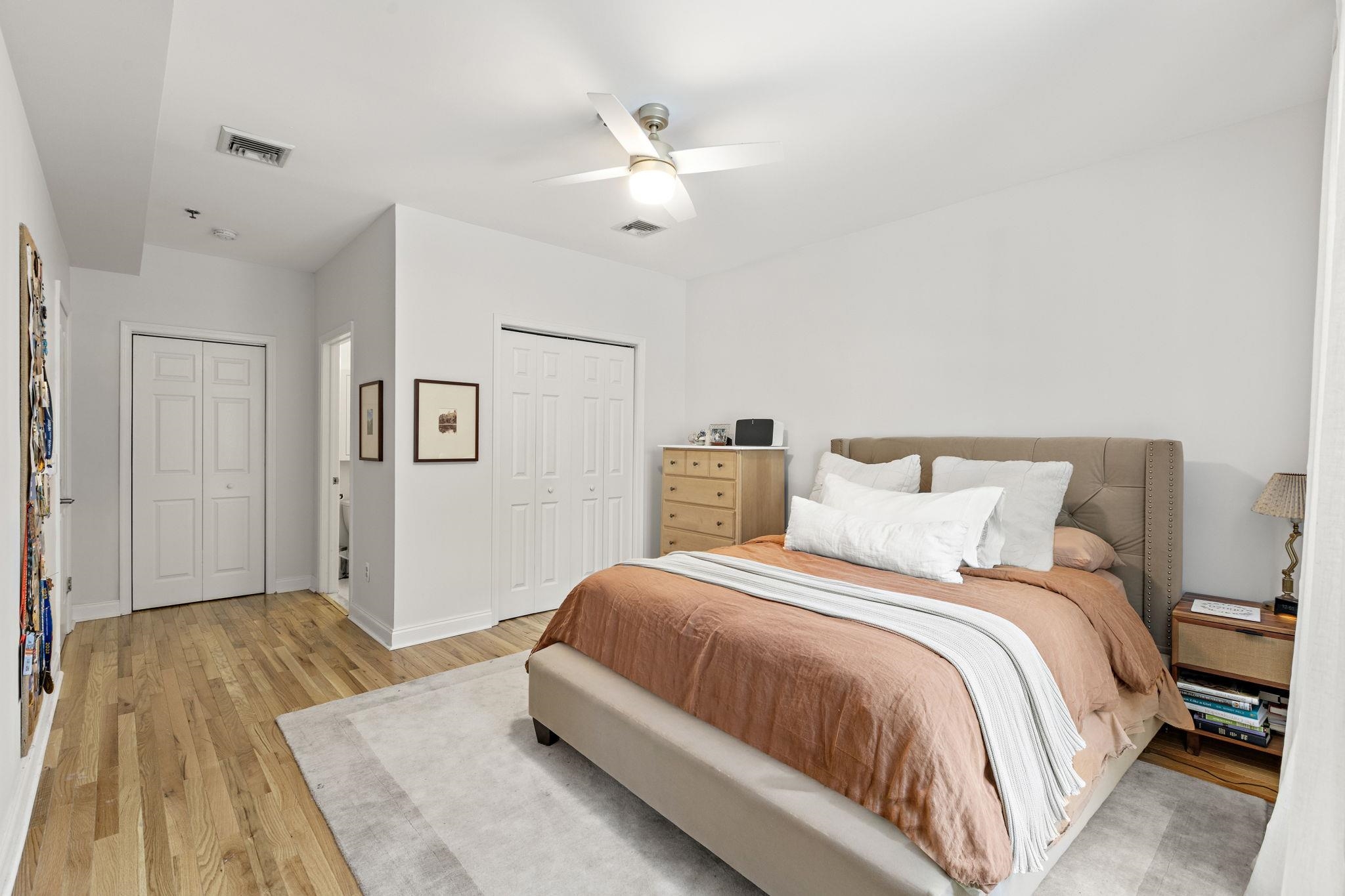 416 GRAND ST Unit: 2B