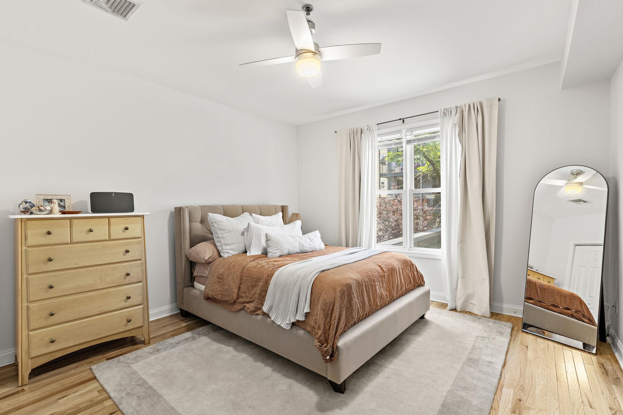 416 GRAND ST Unit: 2B