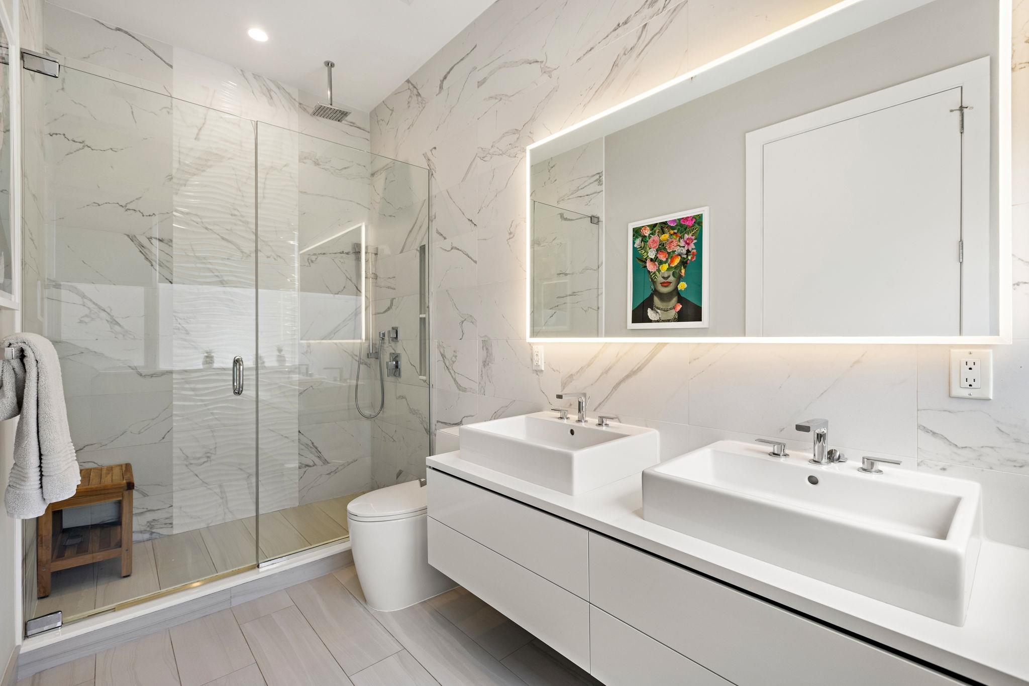 100 PATERSON AVE Unit: 3A
