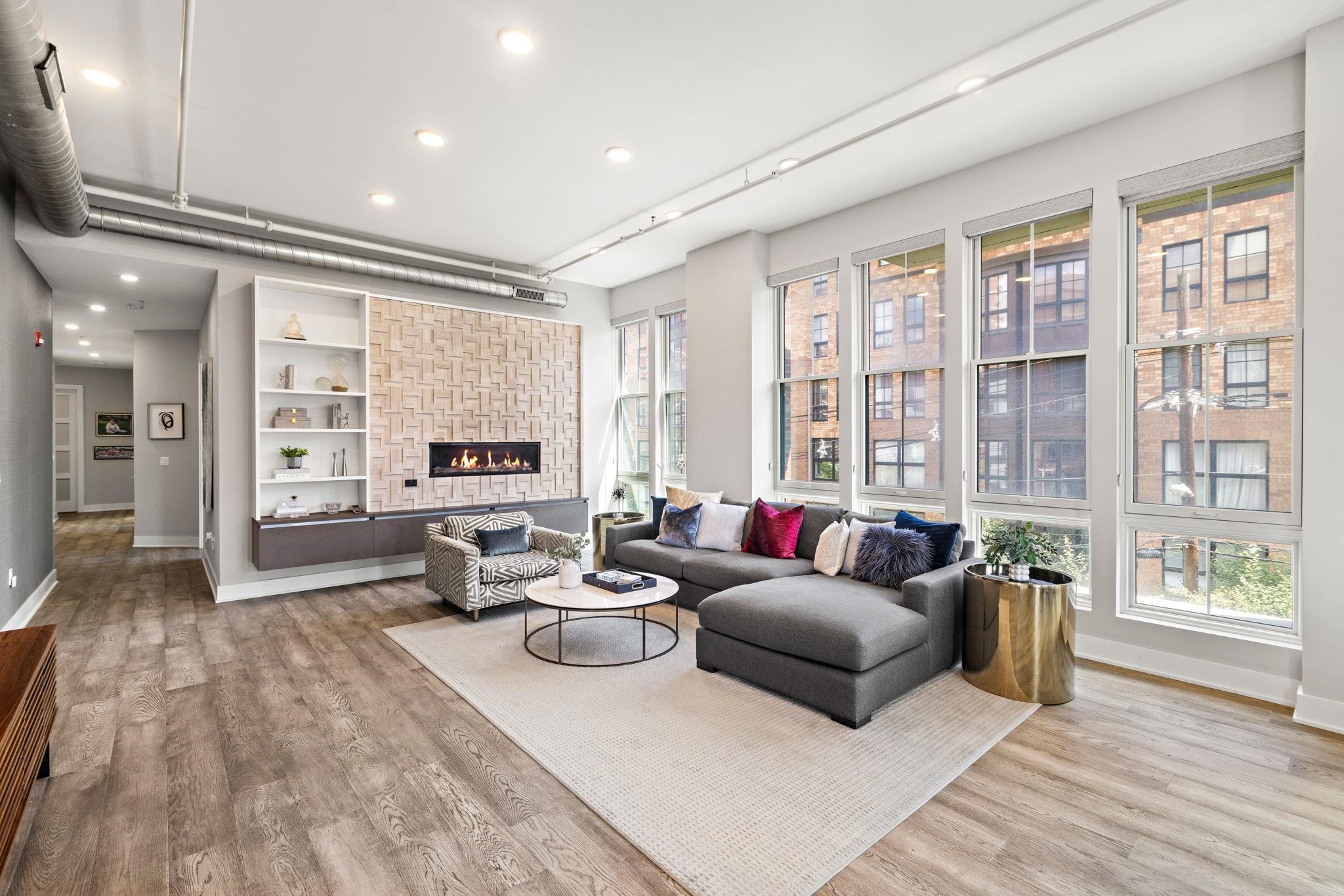 100 PATERSON AVE Unit: 3A