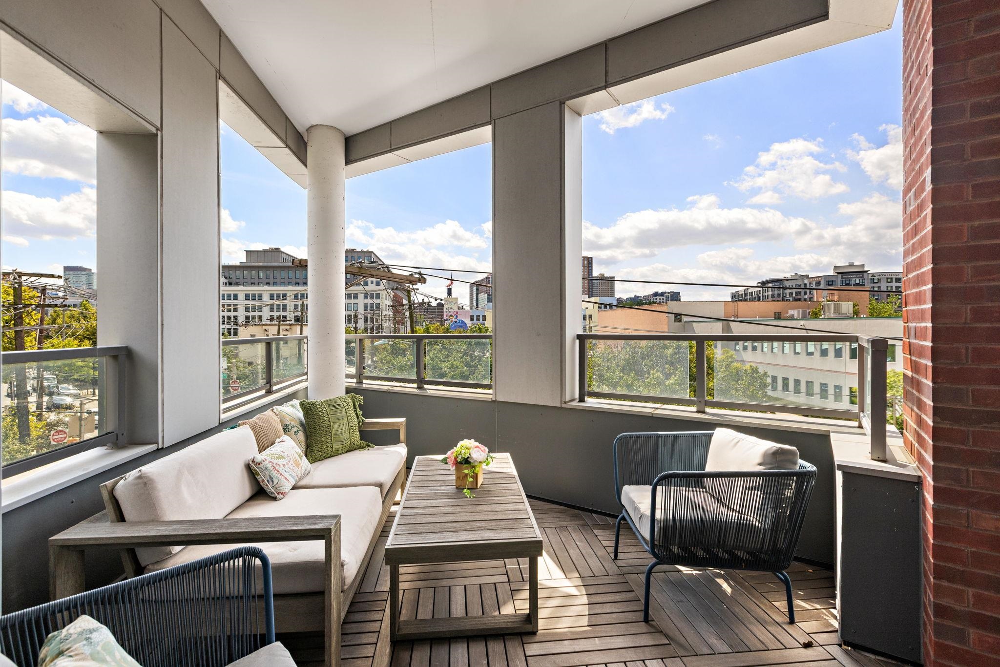 100 PATERSON AVE Unit: 3A