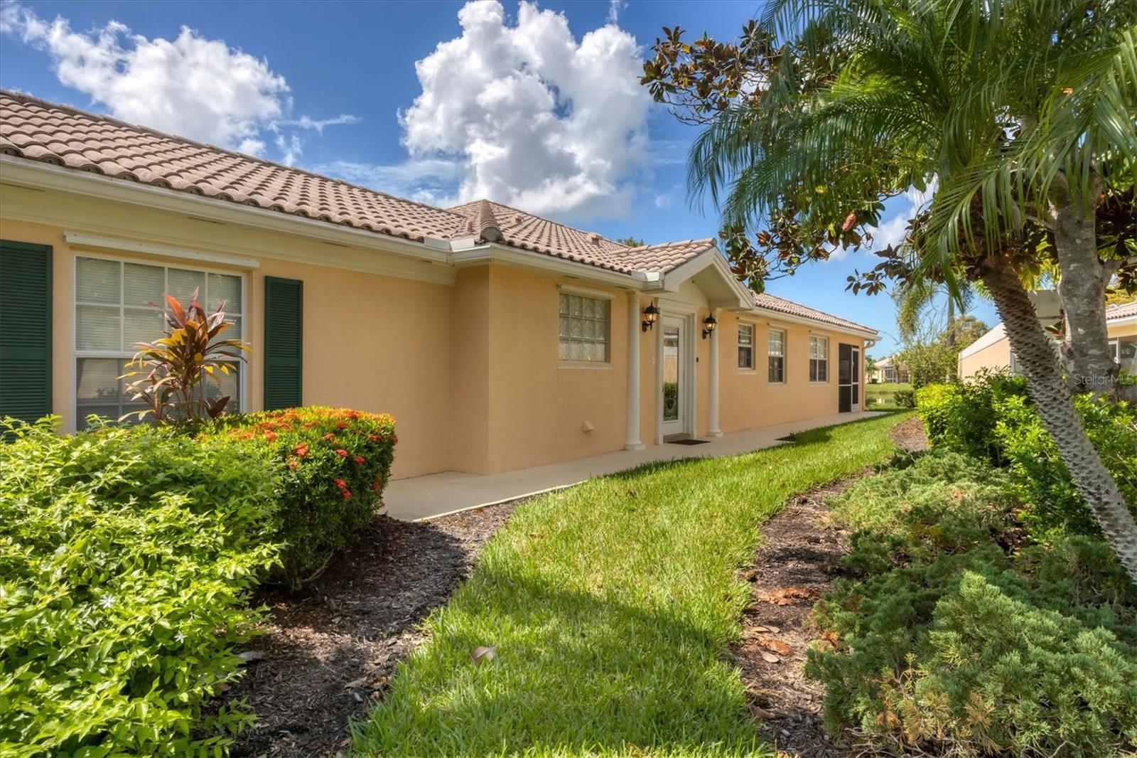 7708 CAMMINARE DR