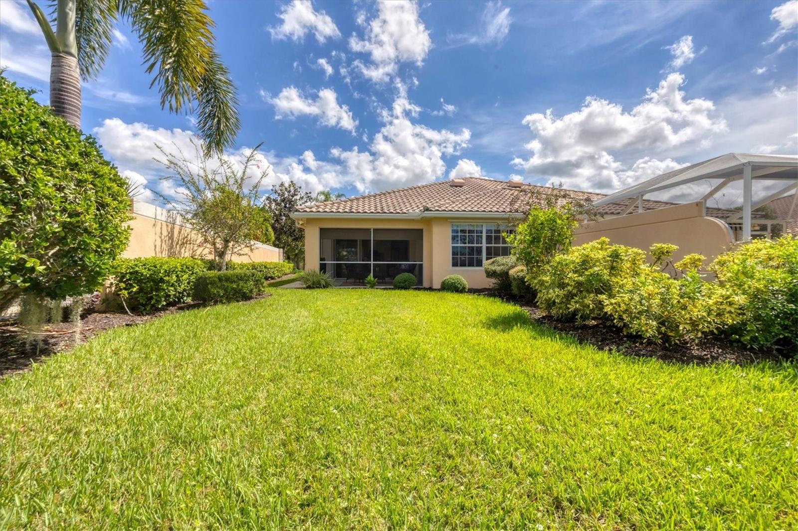 7708 CAMMINARE DR
