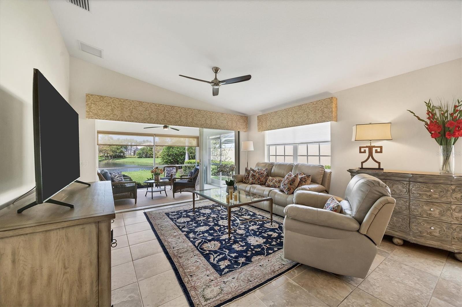 7708 CAMMINARE DR