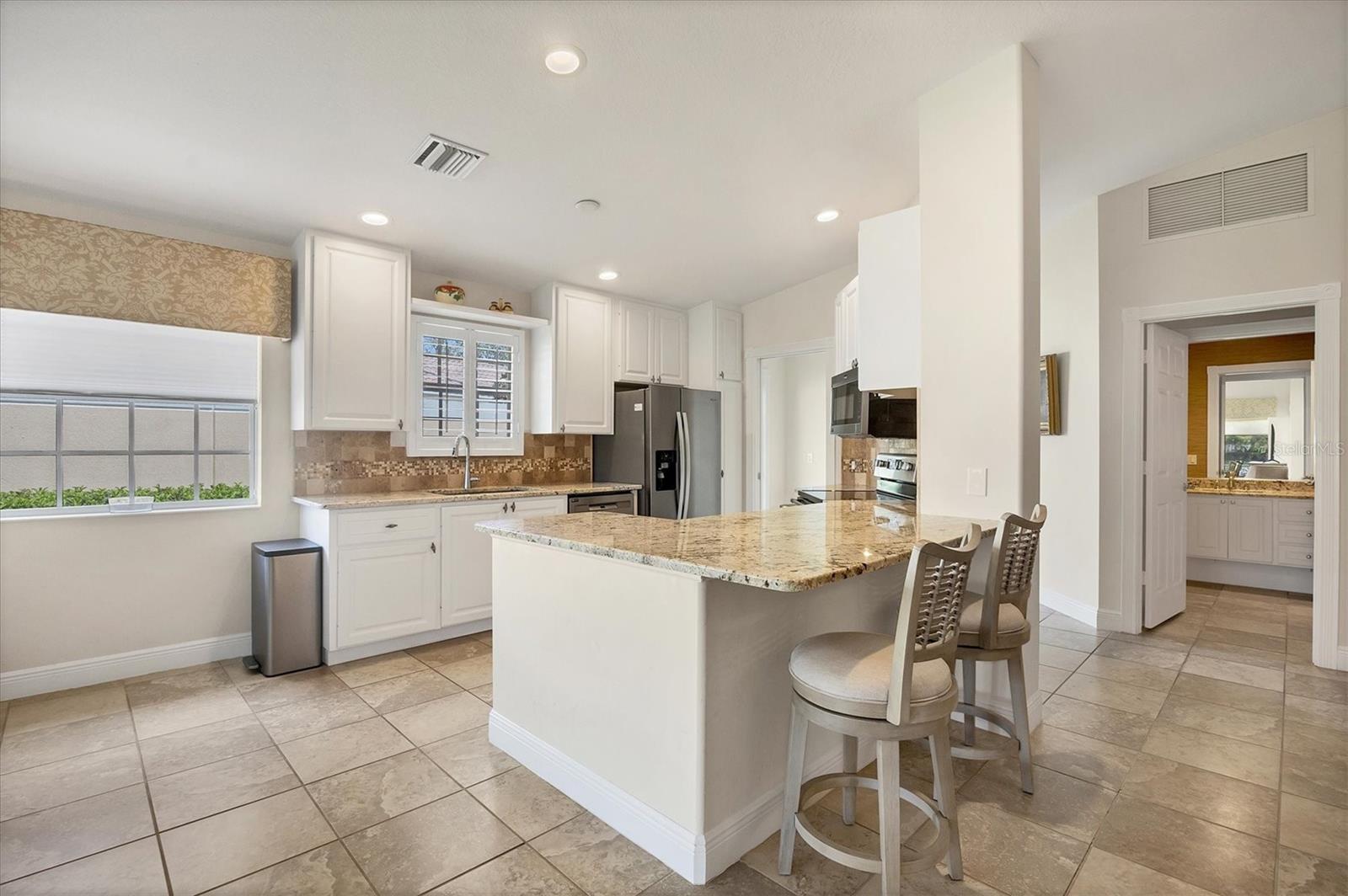 7708 CAMMINARE DR