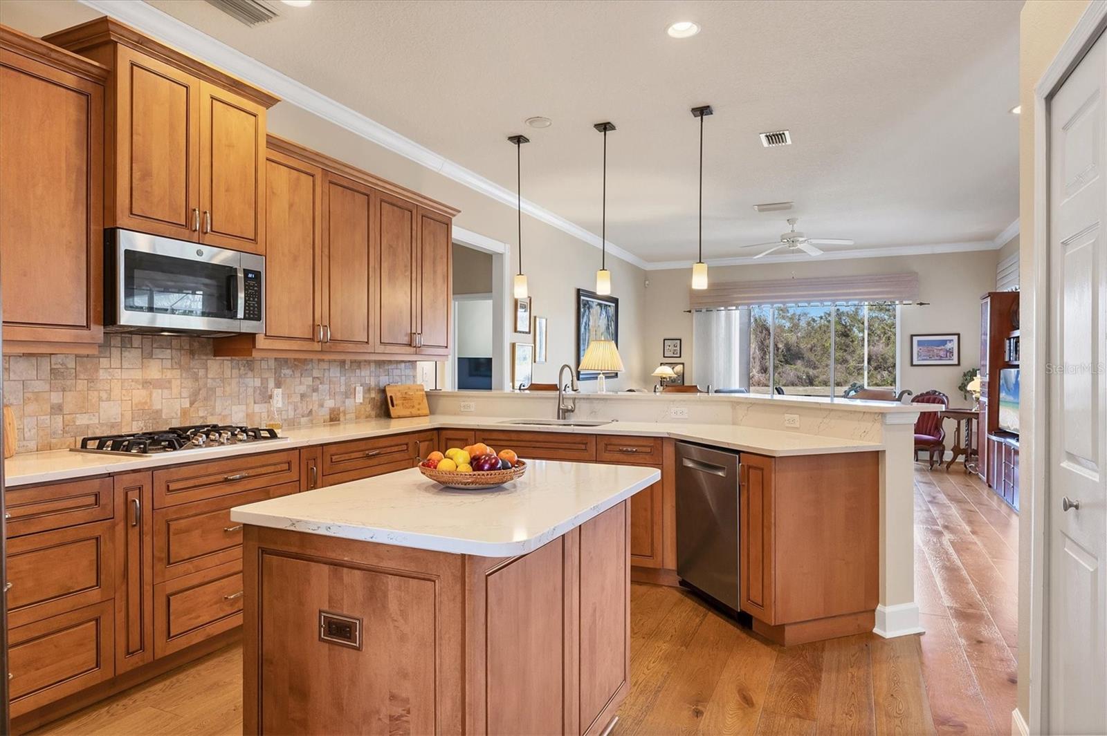 11031 HYACINTH PL