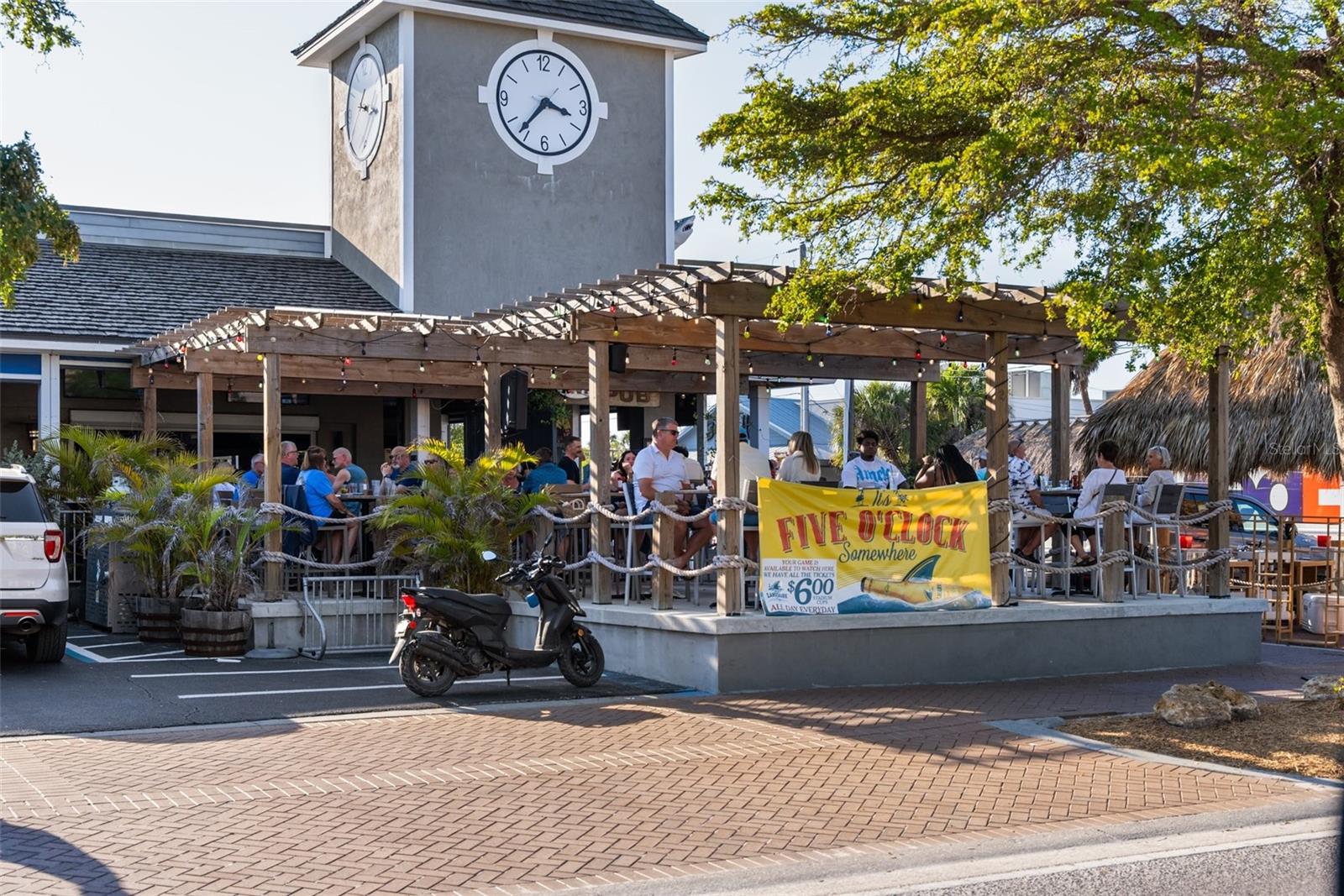 5512 AVENIDA DEL MARE