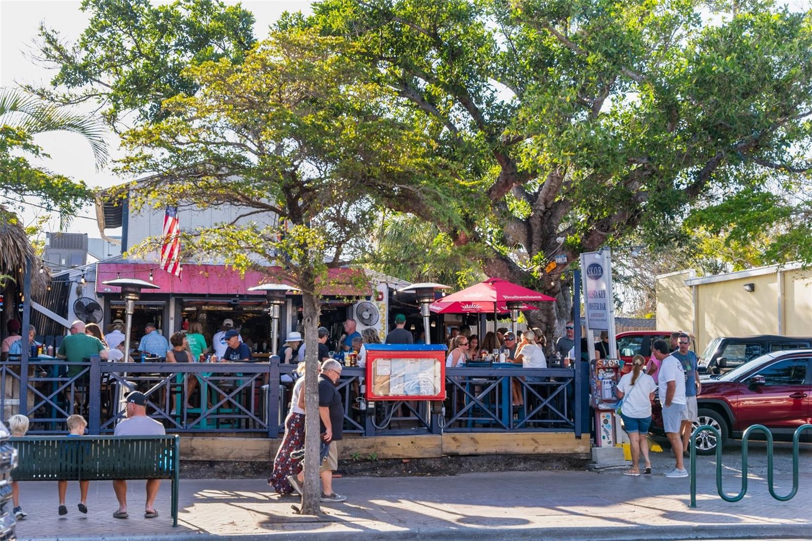 5512 AVENIDA DEL MARE