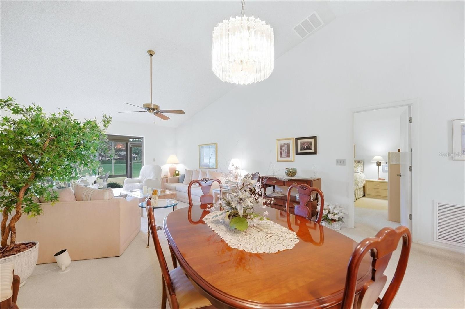 6089 CLUBSIDE DR #7686