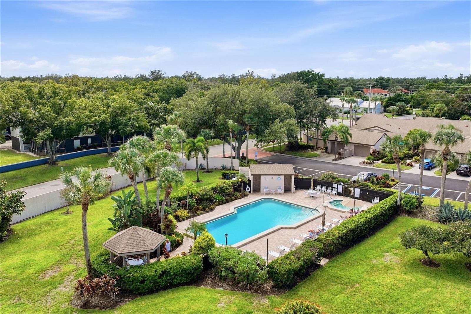 6089 CLUBSIDE DR #7686
