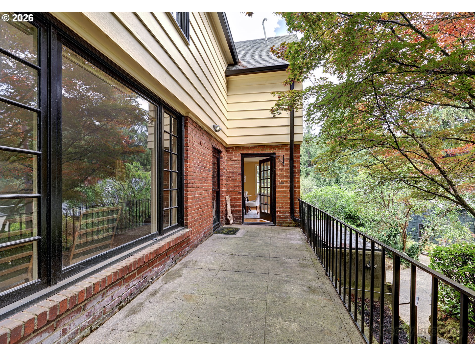 1975 SW EDGEWOOD RD