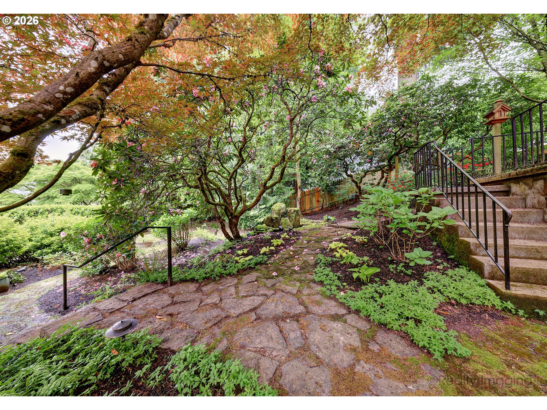 1975 SW EDGEWOOD RD