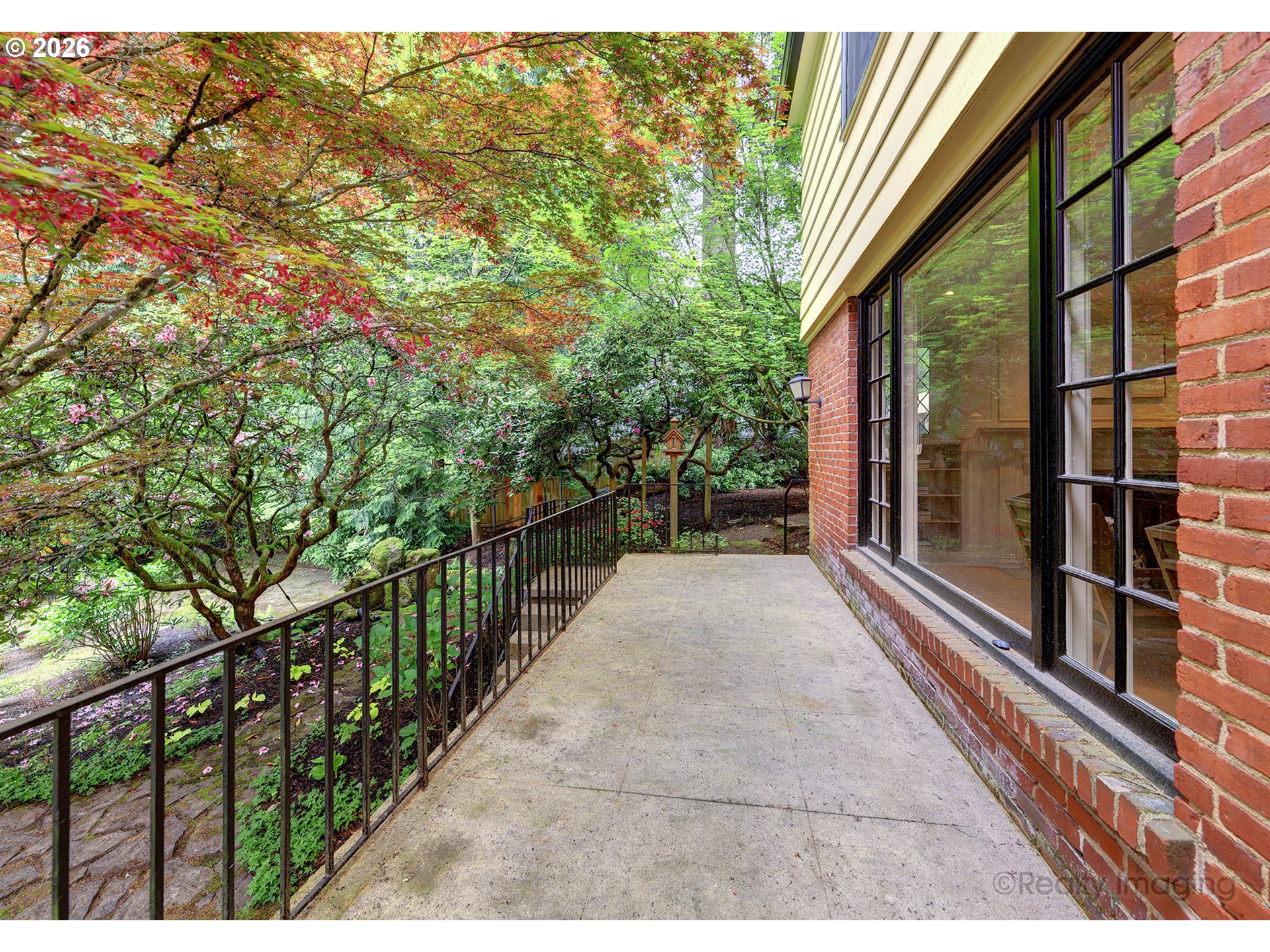1975 SW EDGEWOOD RD
