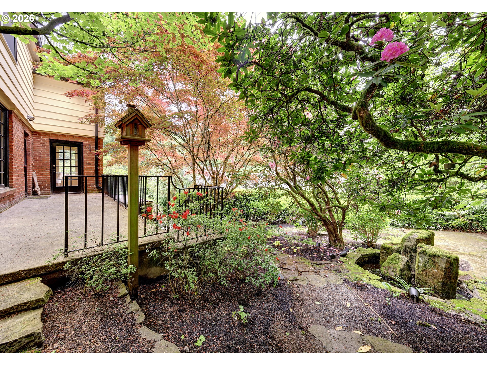 1975 SW EDGEWOOD RD