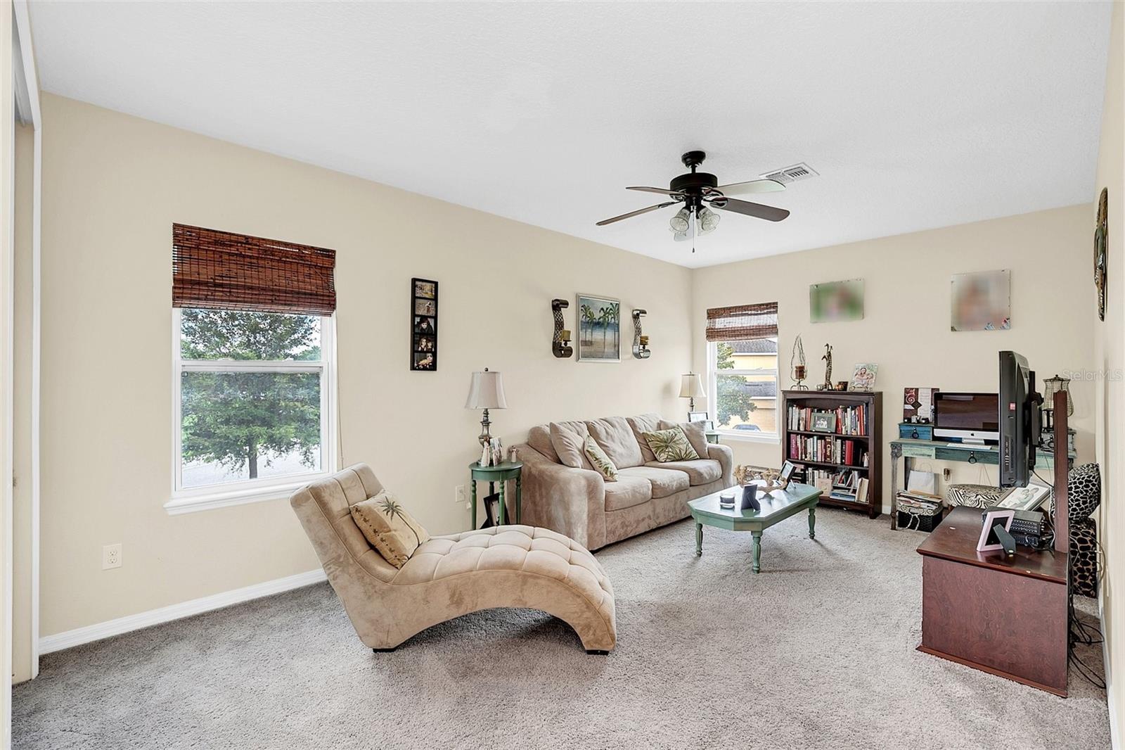 15787 AVENUE OF THE ARBORS