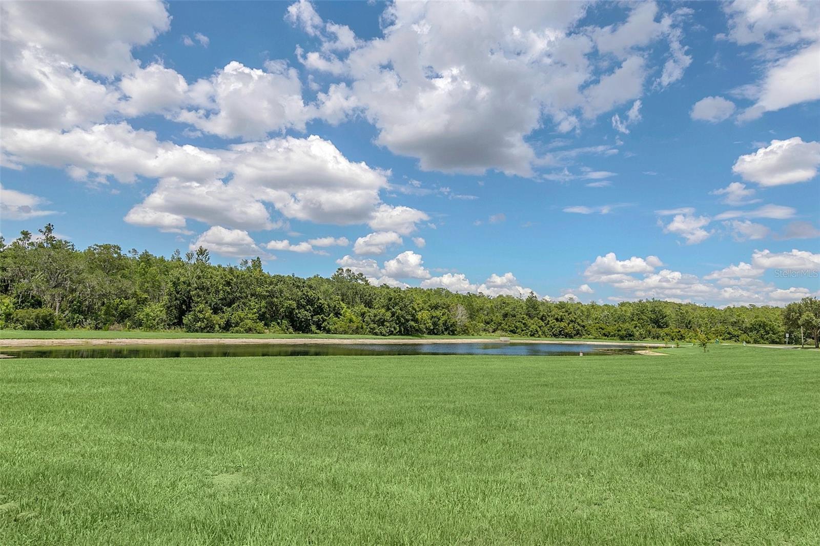 15787 AVENUE OF THE ARBORS