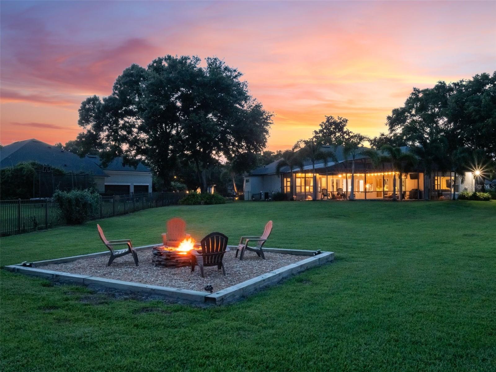 2106 RIDGEWIND WAY