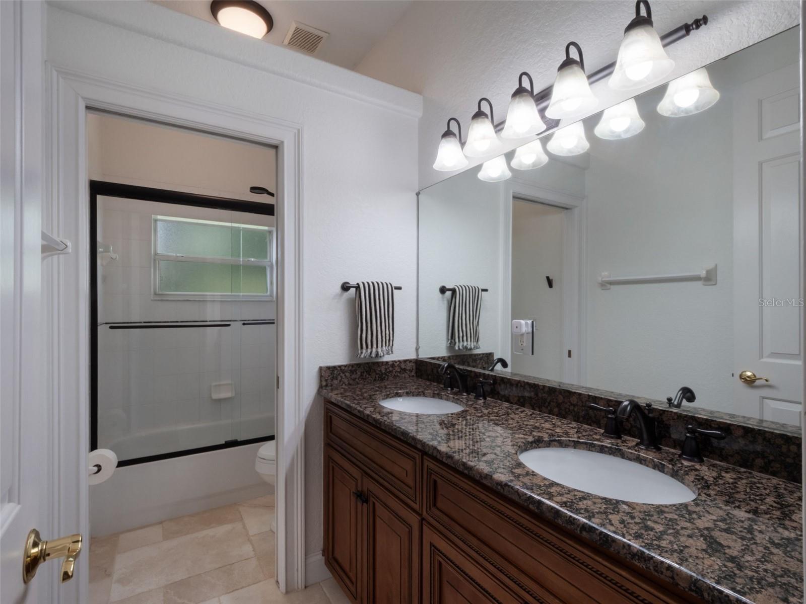 2106 RIDGEWIND WAY