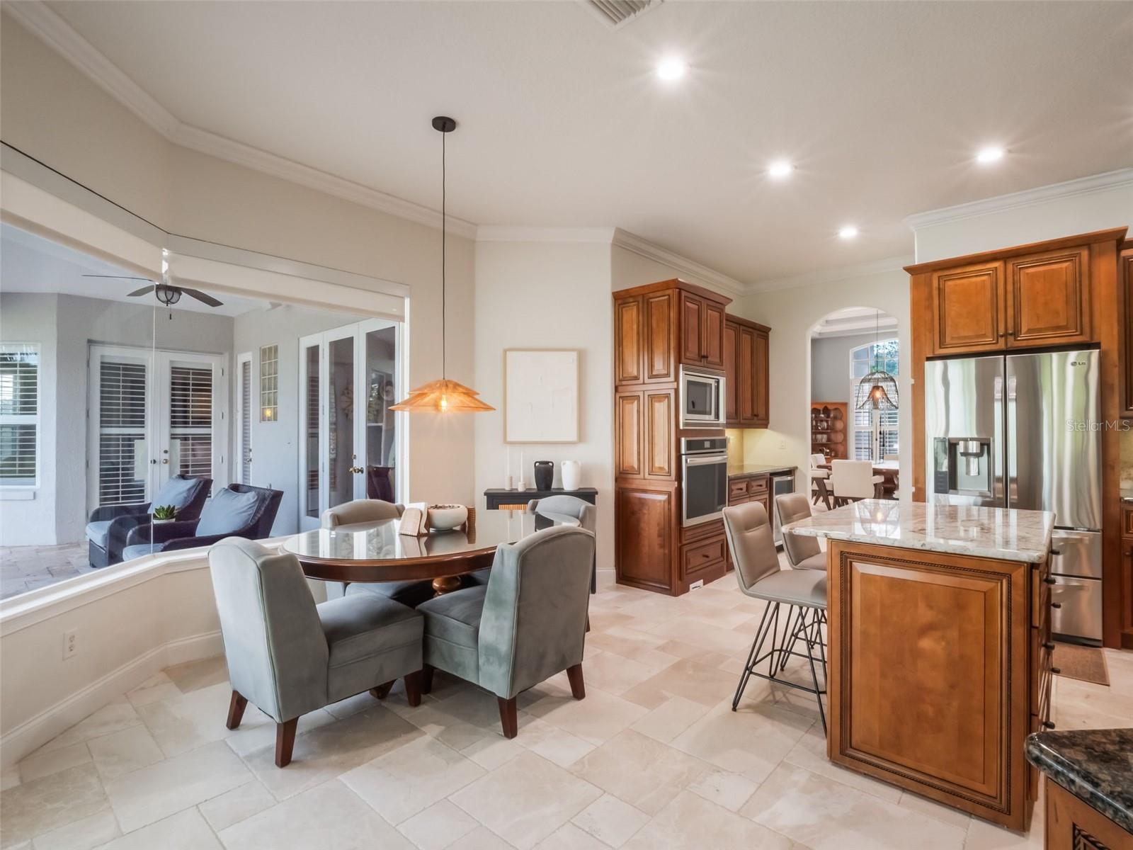 2106 RIDGEWIND WAY