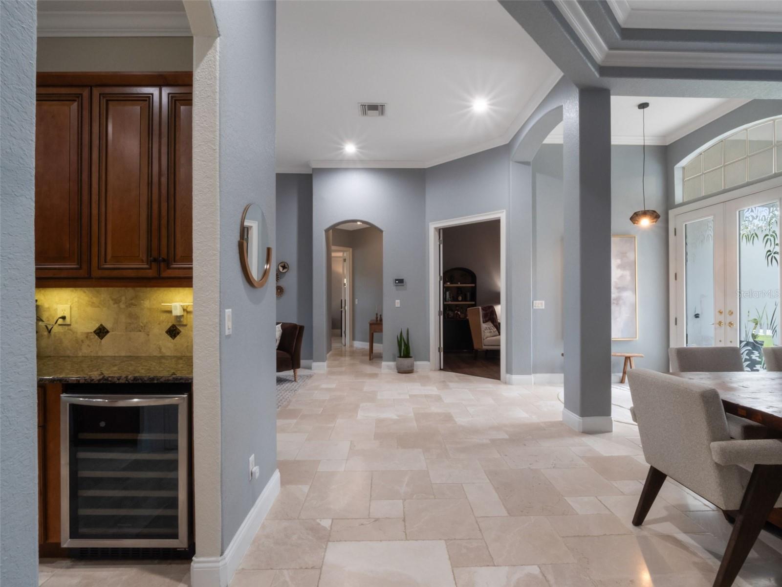 2106 RIDGEWIND WAY