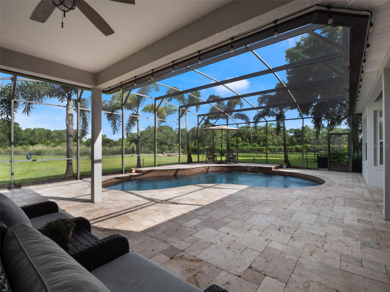 2106 RIDGEWIND WAY