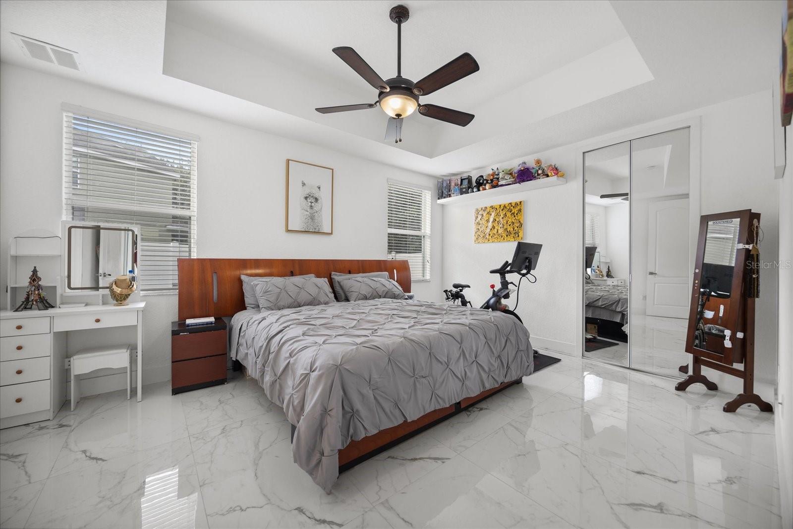6846 HELMSLEY CIR