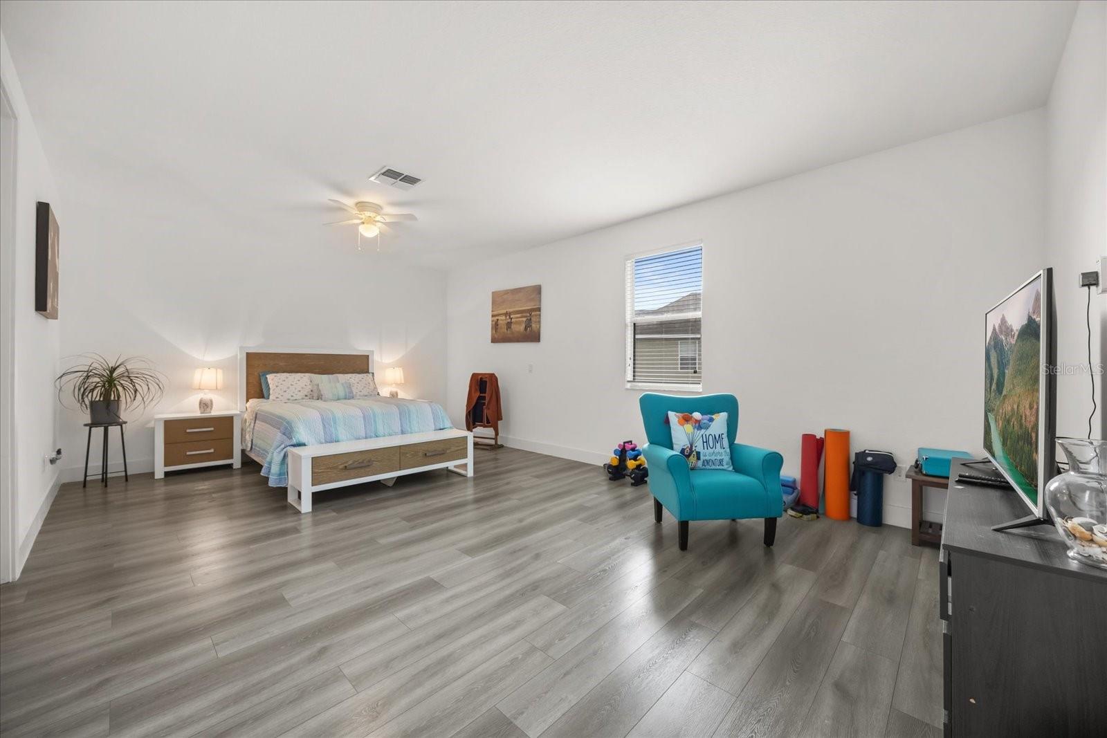 6846 HELMSLEY CIR