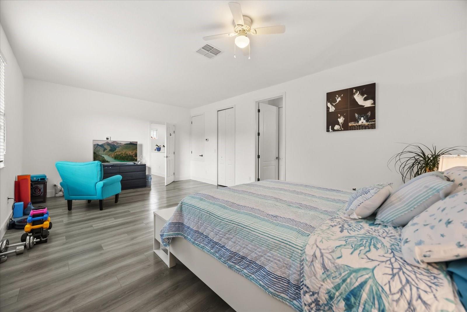6846 HELMSLEY CIR
