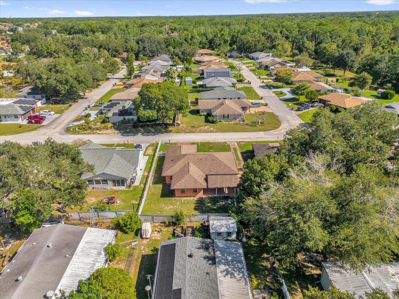 25 FOREST DR