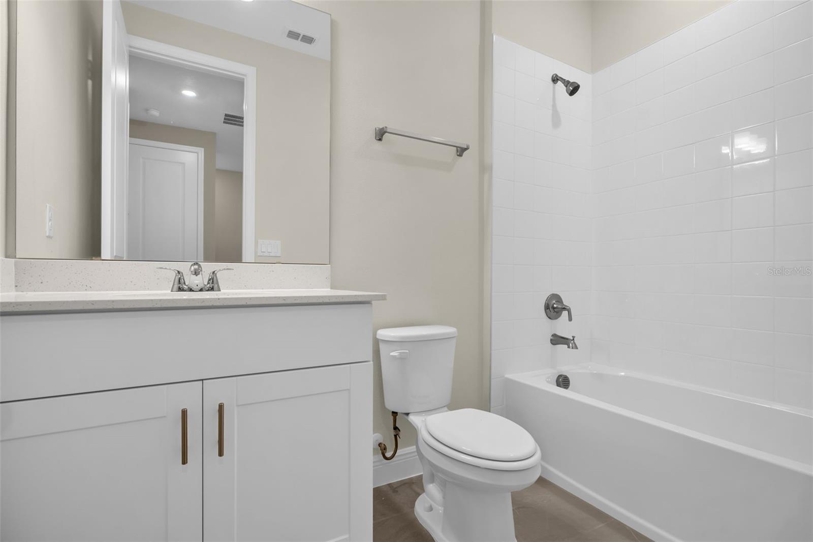 17013 HAGGERTY HOLLOW