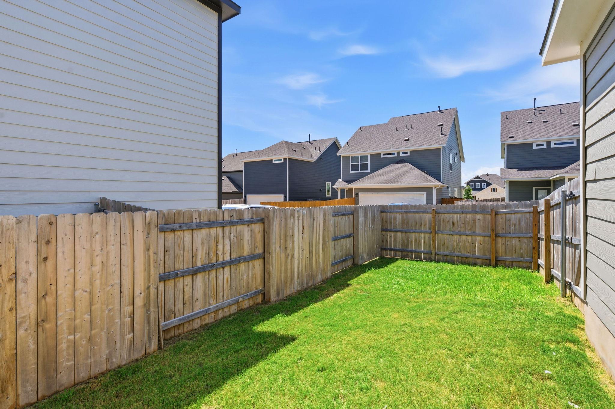 117 Clemens DR