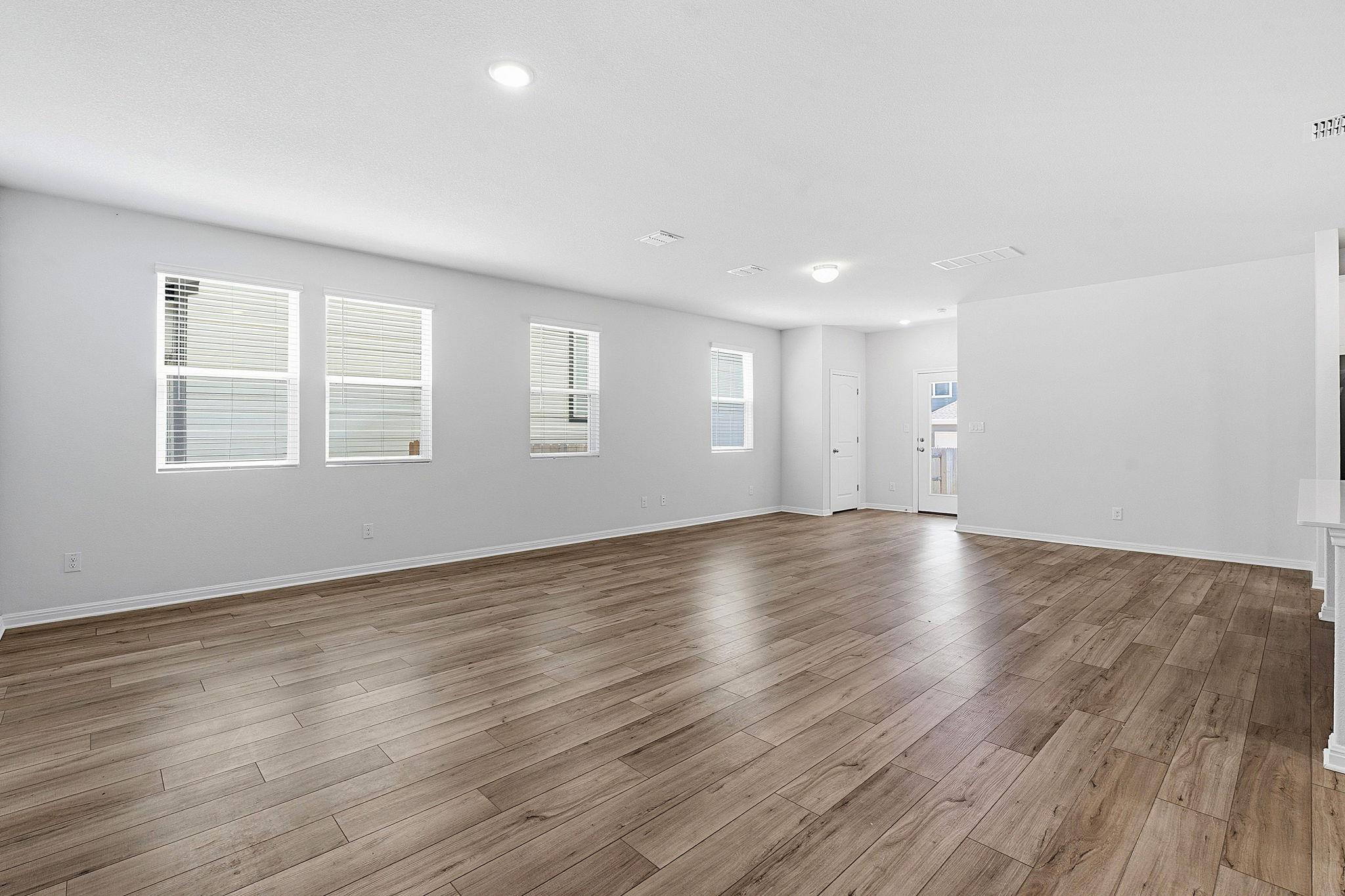 117 Clemens DR