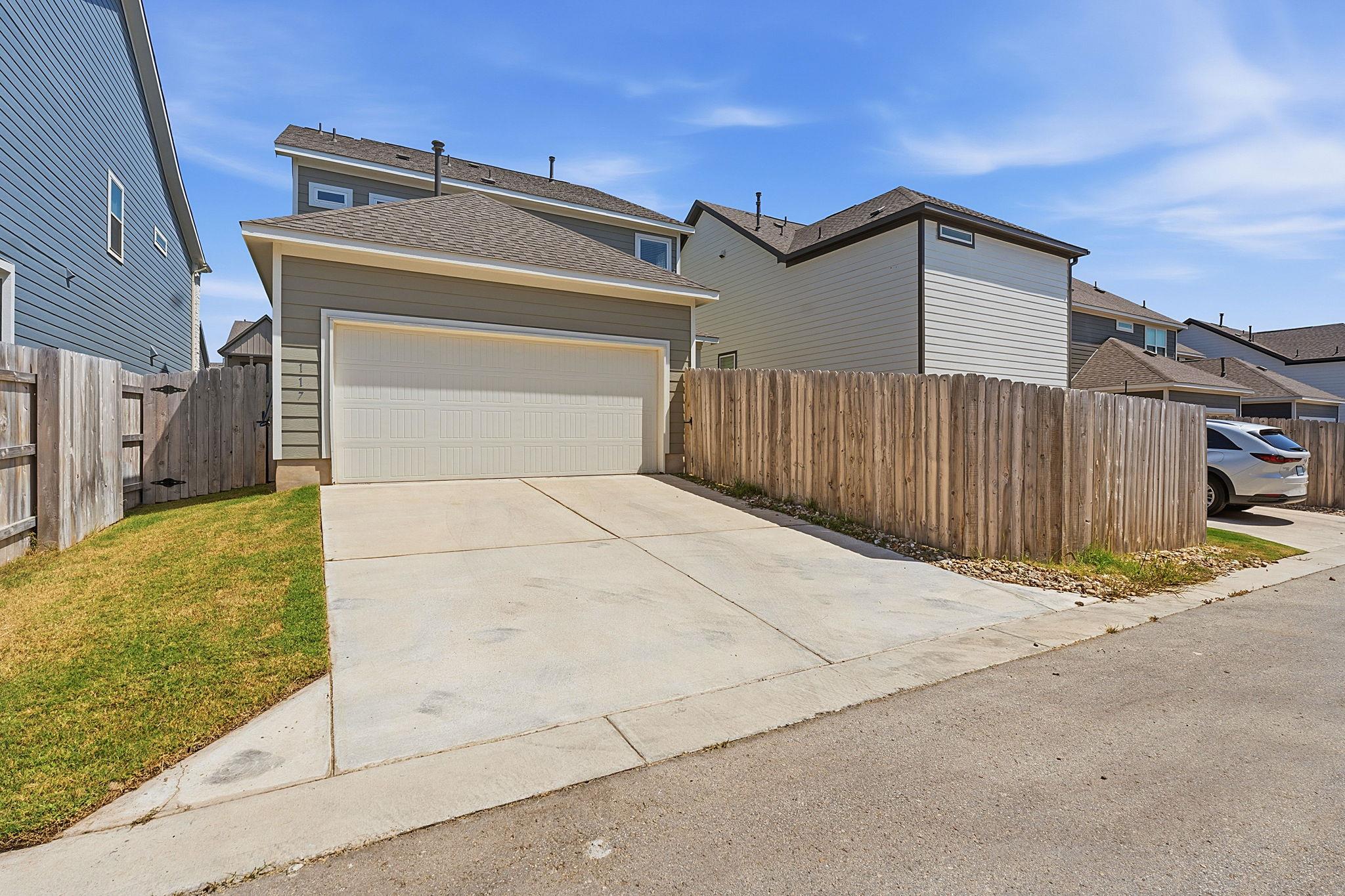 117 Clemens DR