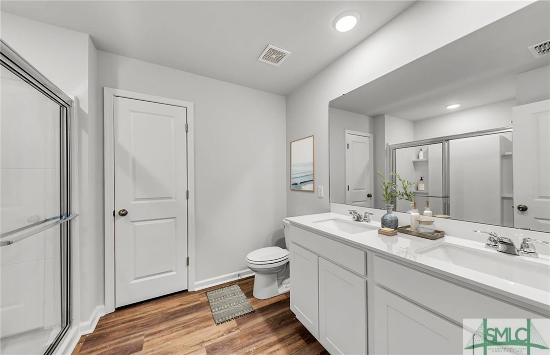 204 Shade Tree Drive