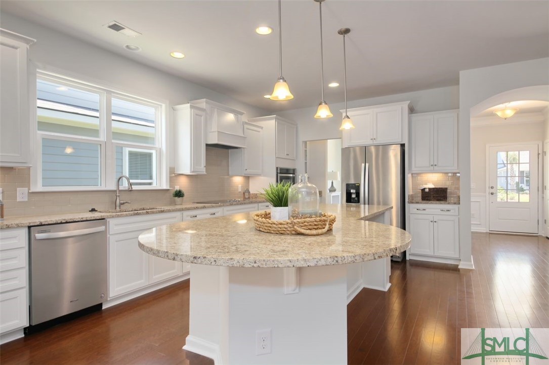 449 Mandeville Drive