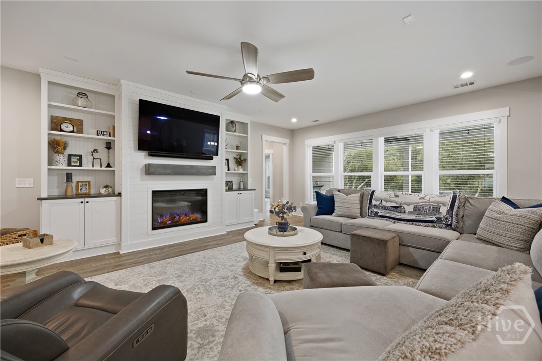 398 Mandeville Drive