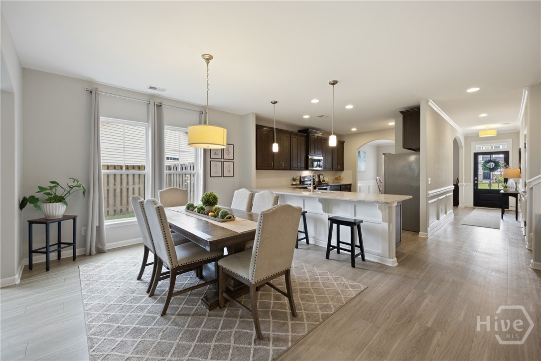 196 Willow Point Circle