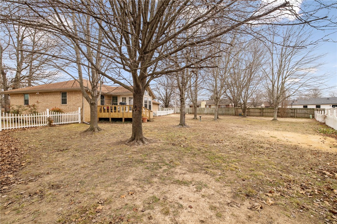 1202 W Red Oak Street