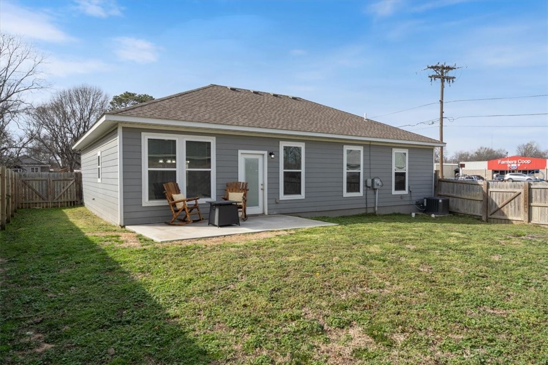 400 S Carter Avenue