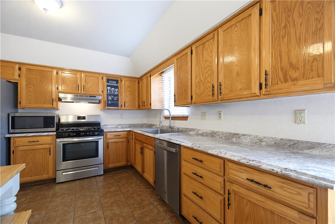 109 SW 3rd Avenue