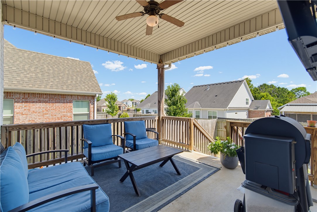 4697 W Marble Ridge Drive