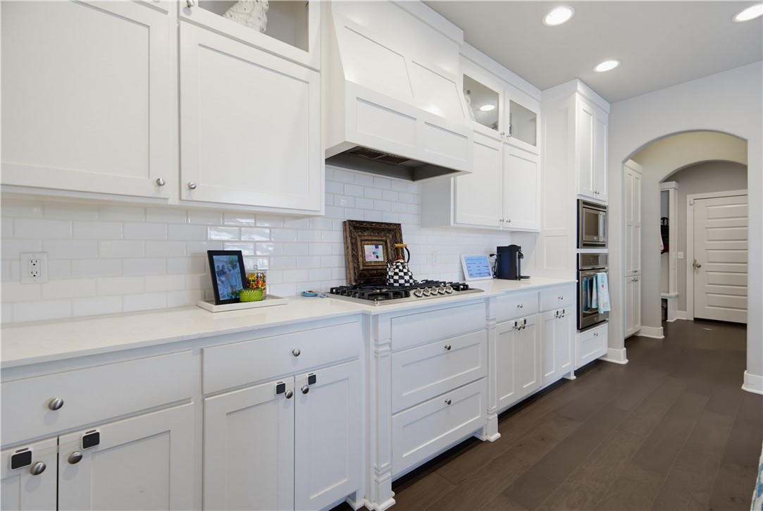 4697 W Marble Ridge Drive