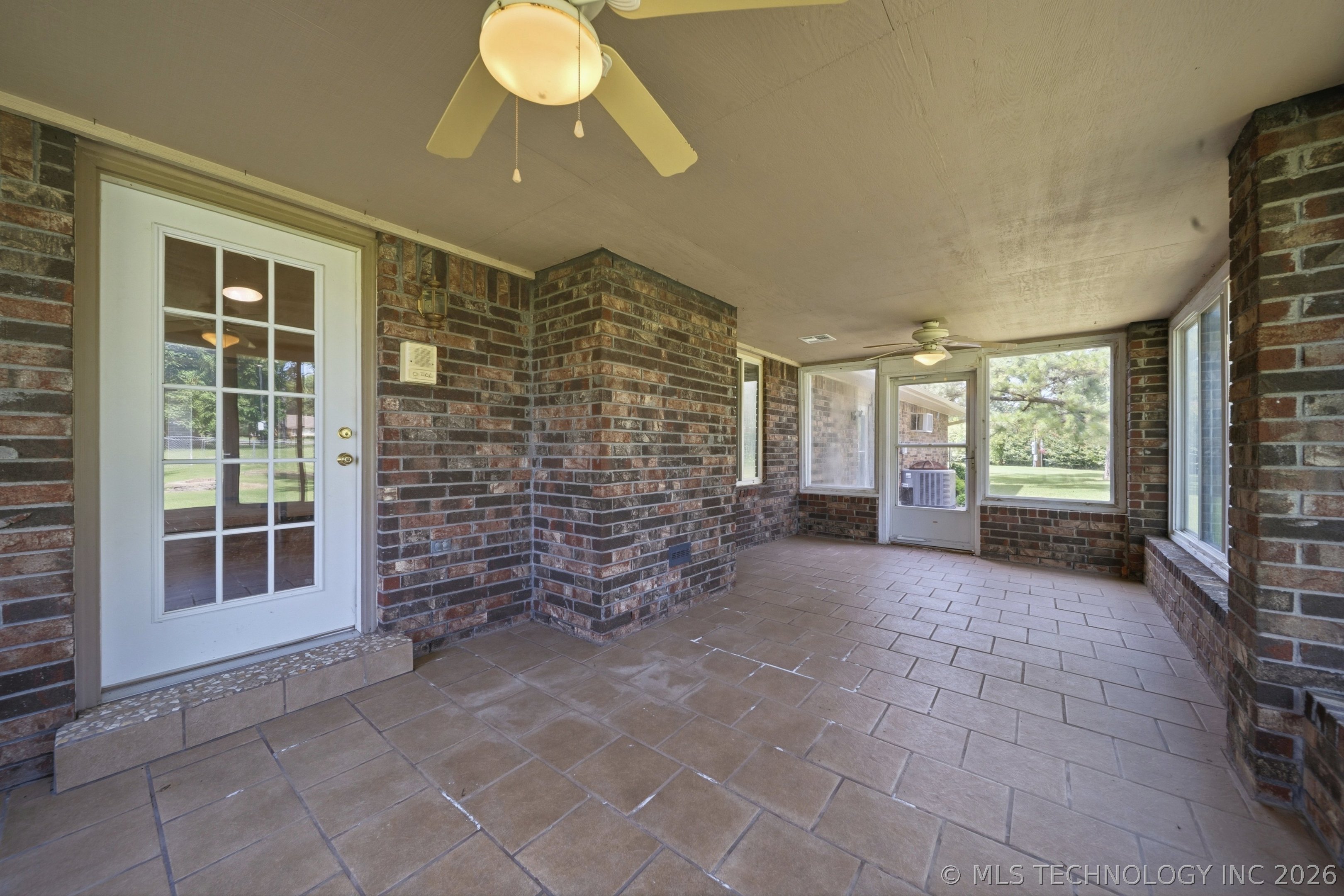8261 N 162nd East Avenue