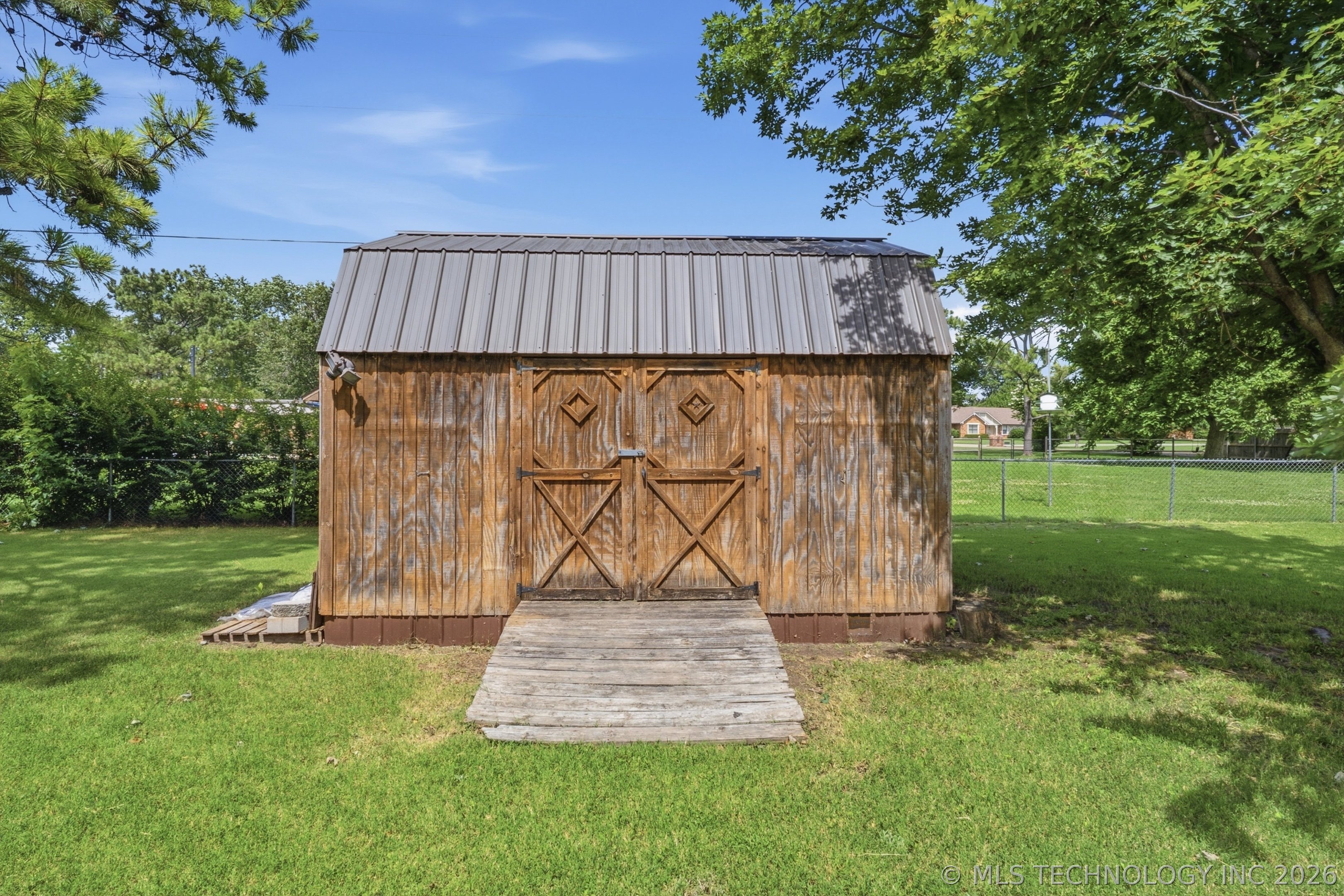 8261 N 162nd East Avenue